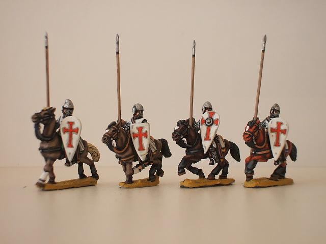 Cavalieri Templari con lancia